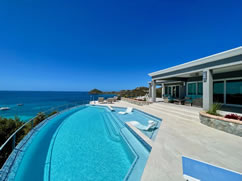 Driftwood Villa: 3 King Beds & 4 Twin Bunks, 4.5 Bath on Ditleff Point
