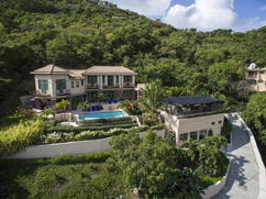 Villa Panache: Four Bedroom Luxury Waterfront Villa at Peter Bay